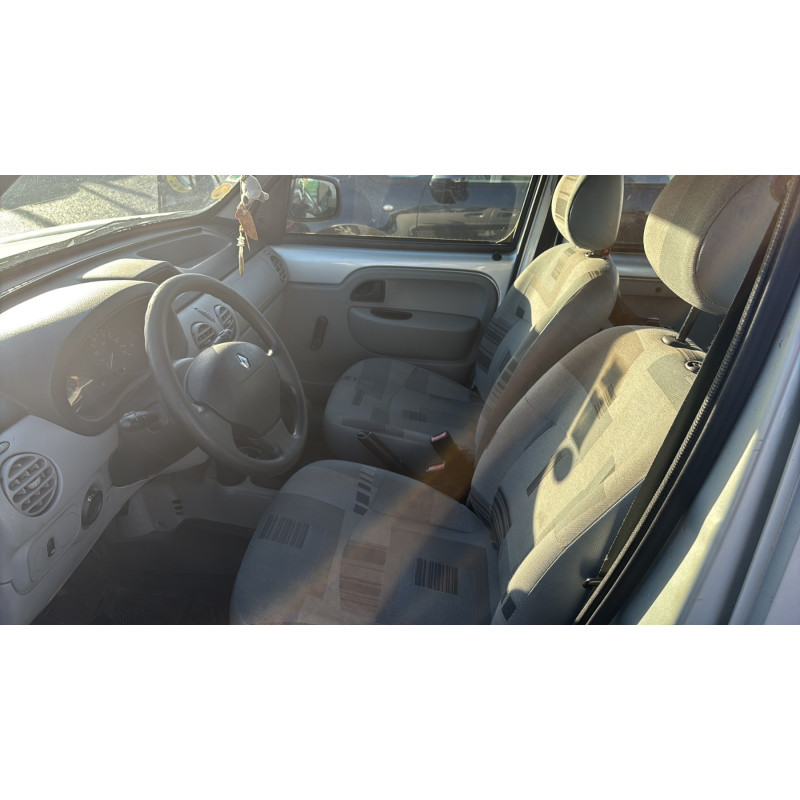 Pare boue avant gauche RENAULT KANGOO 1 Photo n°13