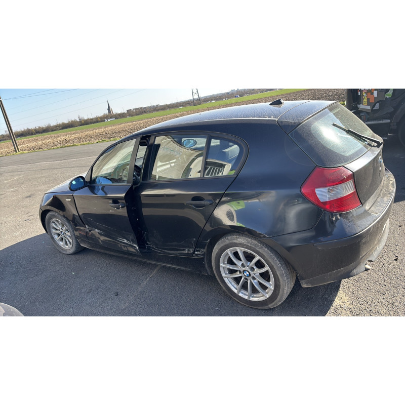 Trappe d'essence BMW SERIE 1 E87 Photo n°10