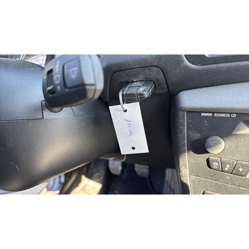 Trappe d'essence BMW SERIE 1 E87 Photo n°20