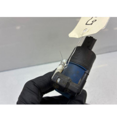 Pompe lave glace avant RENAULT CLIO 3