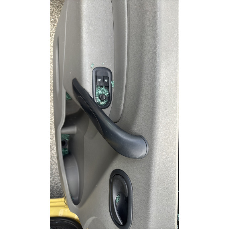 Trappe d'essence RENAULT KANGOO 2 Photo n°13