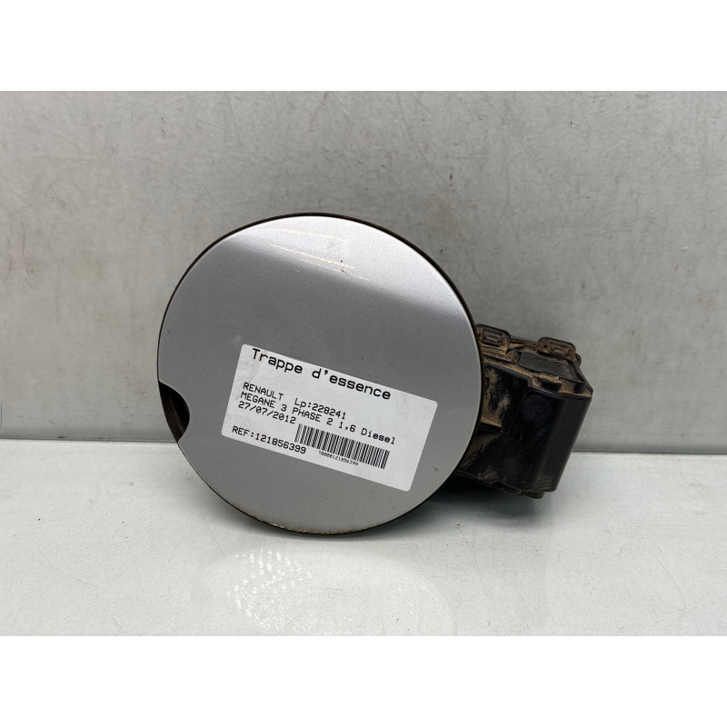 Trappe d'essence RENAULT MEGANE 3 Photo n°1
