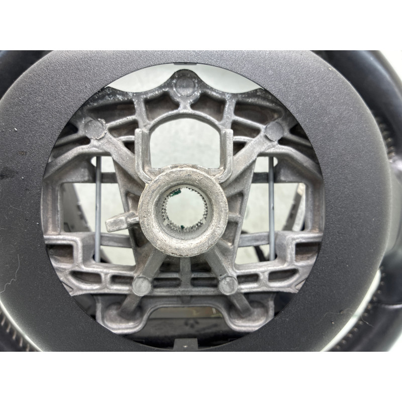 Volant PEUGEOT 308 2 SW Photo n°4