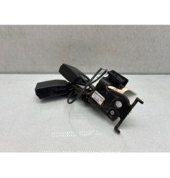 Attache ceinture arriere gauche RENAULT MEGANE 3