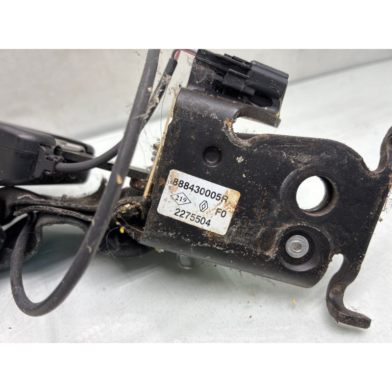 Attache ceinture arriere gauche RENAULT MEGANE 3 Photo n°3