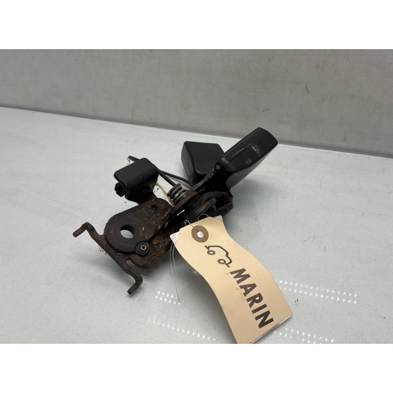 Attache ceinture arriere gauche RENAULT MEGANE 3 Photo n°4