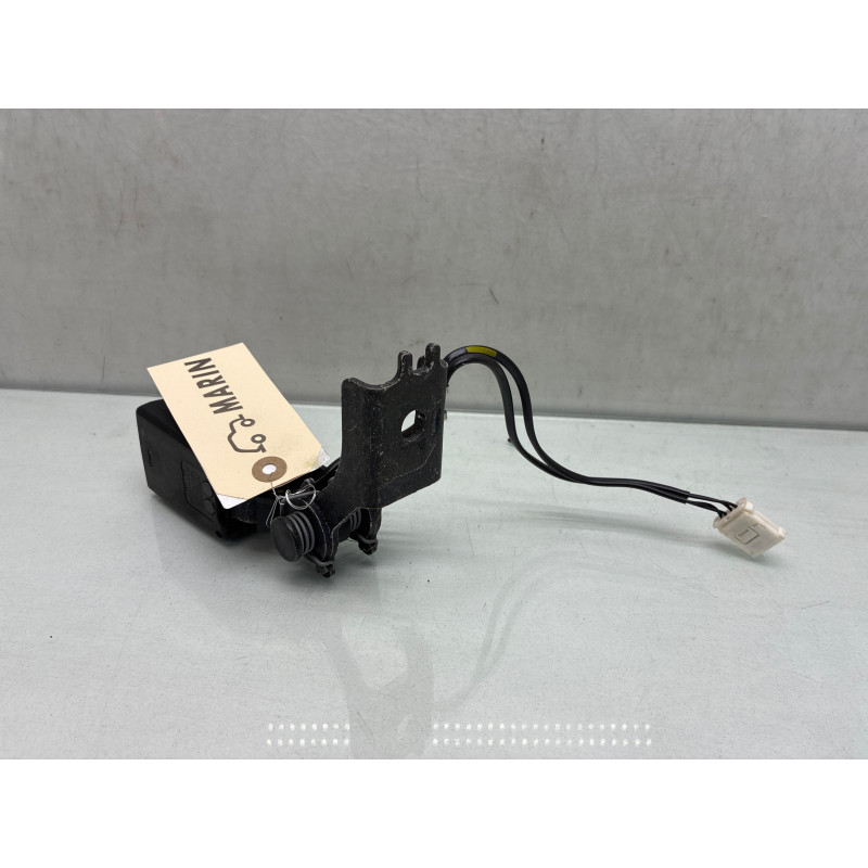Attache ceinture arriere droit PEUGEOT 308 2 SW Photo n°2