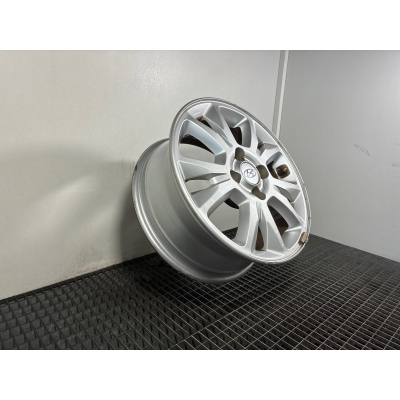 Jante HYUNDAI I 20 2 Photo n°1