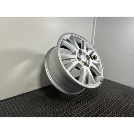 Jante HYUNDAI I 20 2 Photo n°1