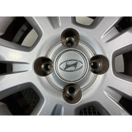 Jante HYUNDAI I 20 2 Photo n°3