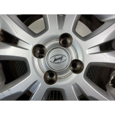 Jante HYUNDAI I 20 2 Photo n°1