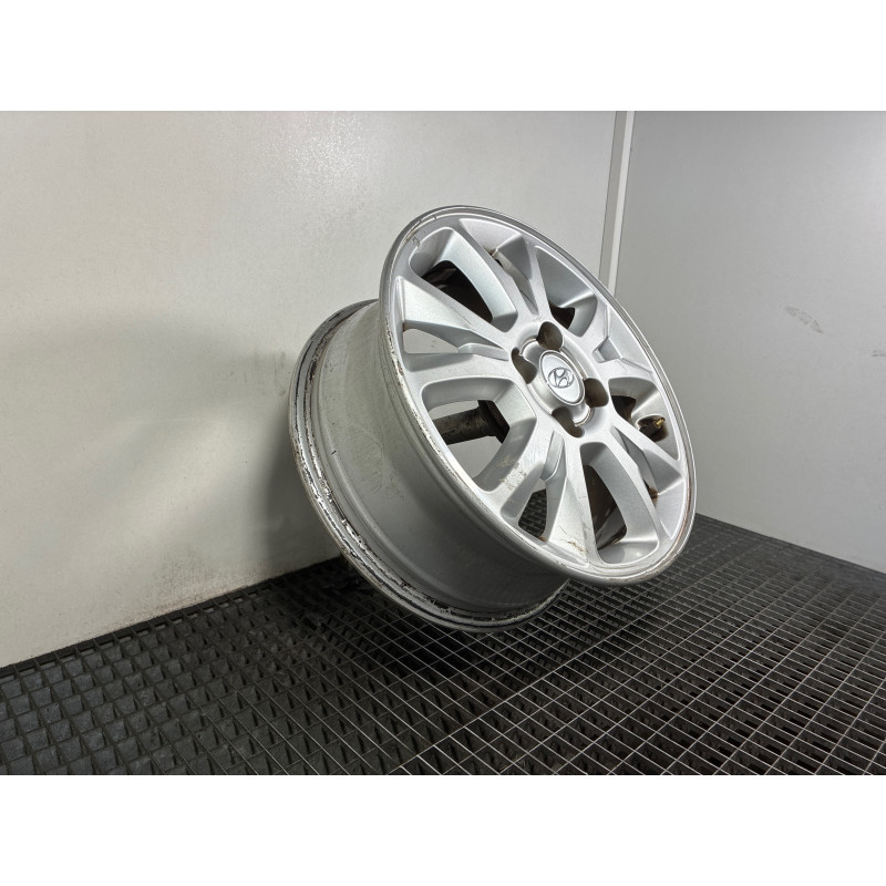 Jante HYUNDAI I 20 2 Photo n°2