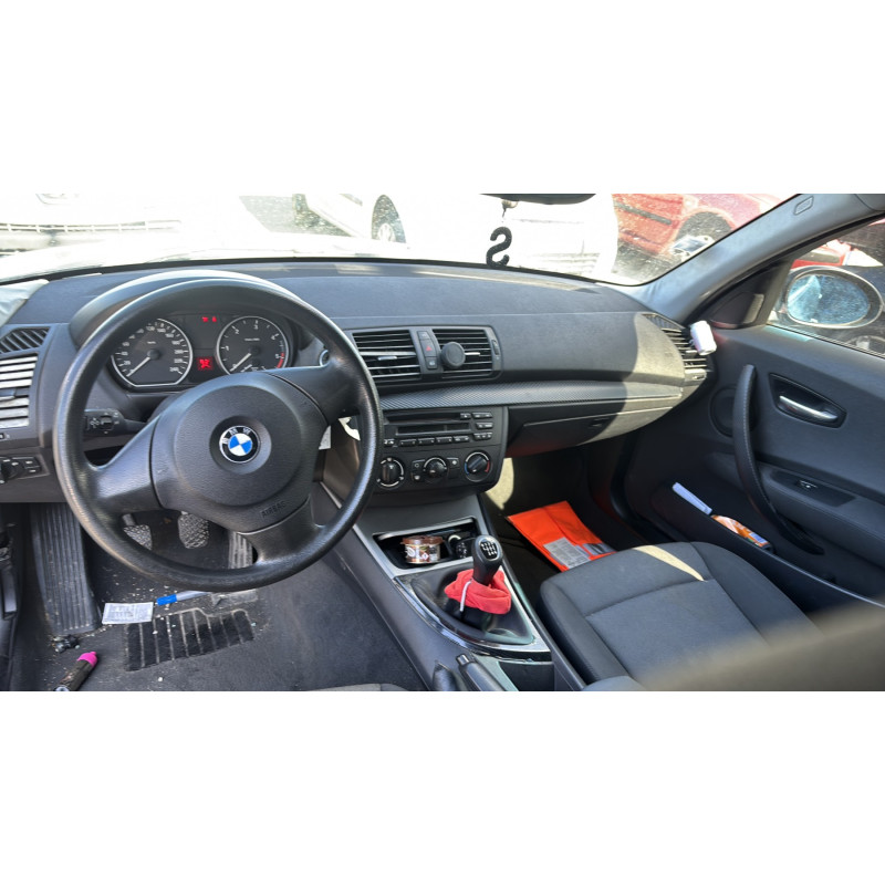 Anti brouillard gauche (feux) BMW SERIE 1 E87 Photo n°17