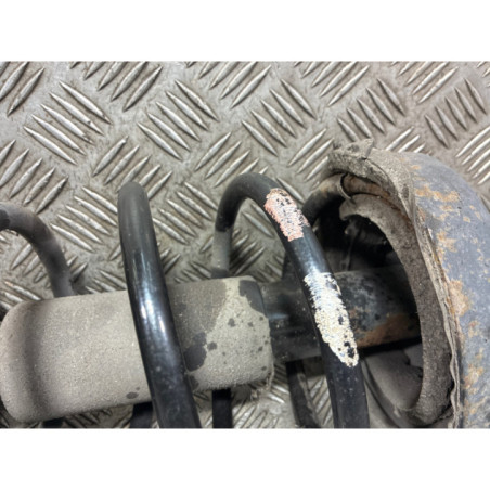 Amortisseur avant droit RENAULT CLIO 2