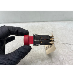 Bouton de warning PEUGEOT 106