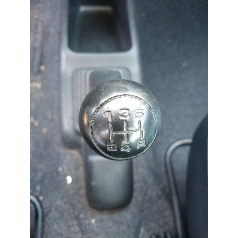 Bouton de warning PEUGEOT 106 Photo n°8