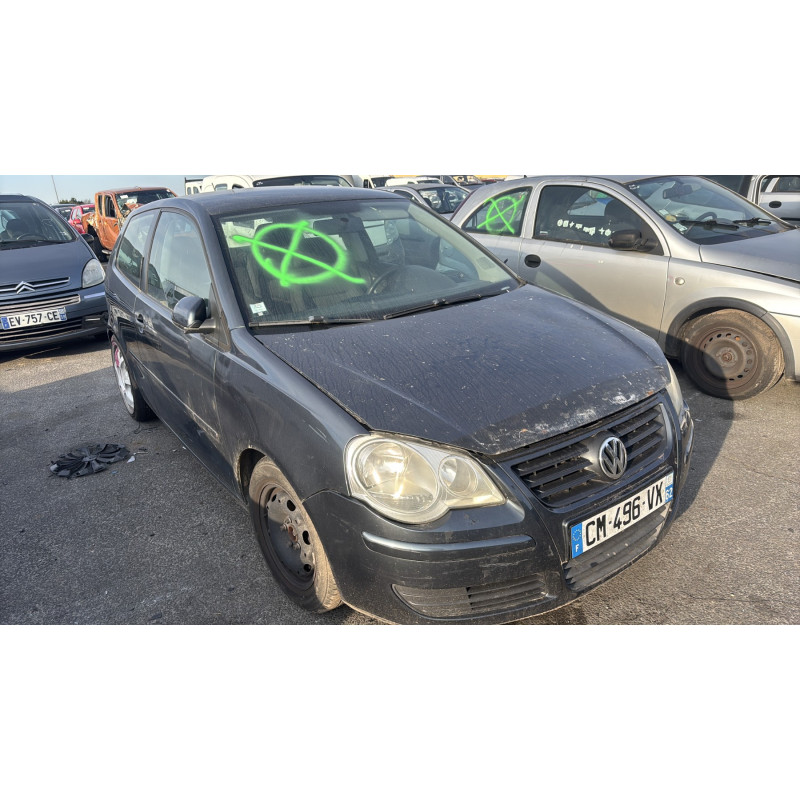 Bouton de coffre VOLKSWAGEN POLO 4 Photo n°5