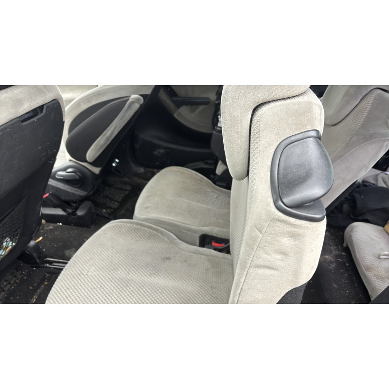 Bras essuie glace arriere CITROEN C4 GRAND PICASSO 1 Photo n°17