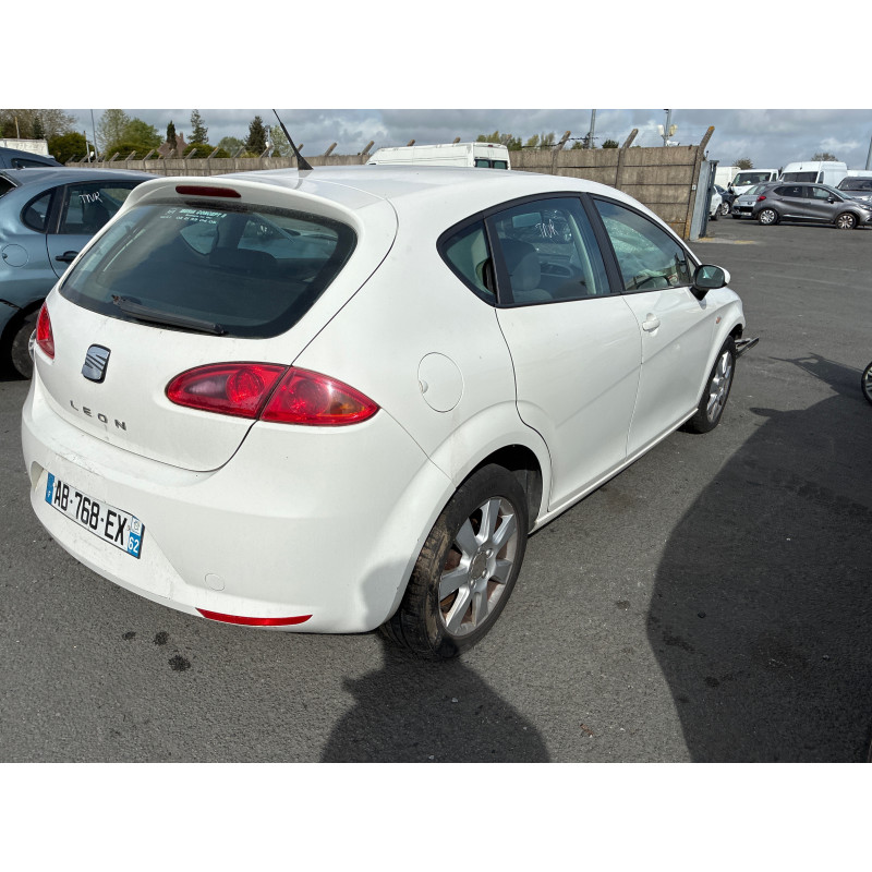 Poignee interieur avant gauche SEAT LEON 2 Photo n°7