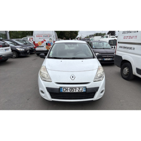 Etrier avant gauche (freinage) RENAULT CLIO 3