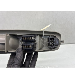 Interrupteur de leve vitre avant gauche RENAULT TWINGO 1