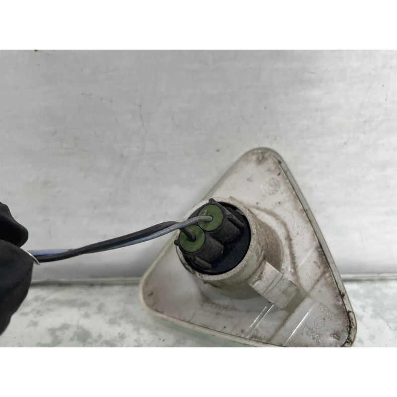 Repetiteur clignotant avant gauche (Feux) RENAULT KANGOO 2 Photo n°3