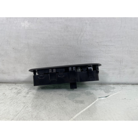 Interrupteur de leve vitre avant droit CITROEN C3 2