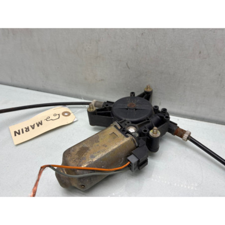 Leve vitre electrique avant droit PEUGEOT 405
