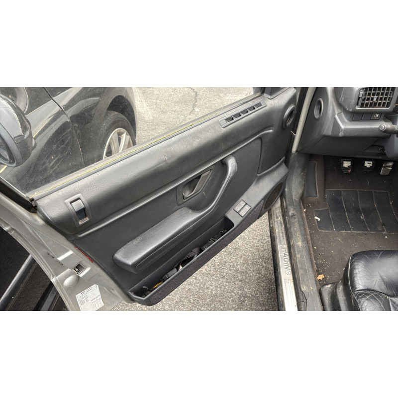 Leve vitre electrique avant gauche PEUGEOT 405 Photo n°16