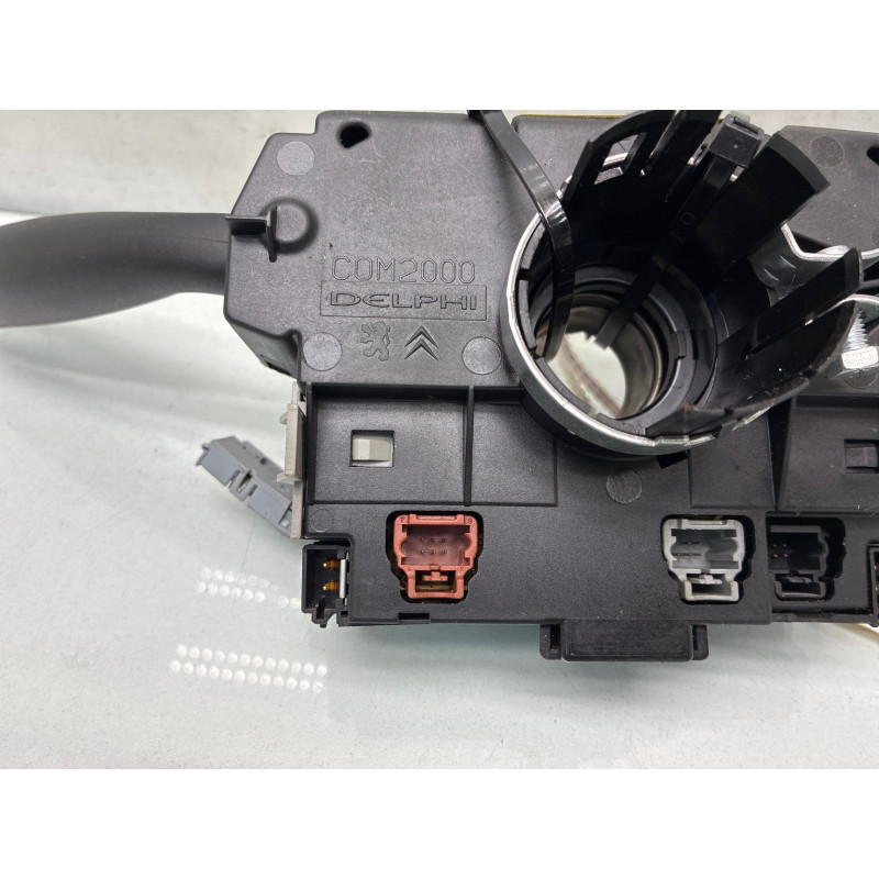 Com (Bloc Contacteur Tournant+Commodo Essuie Glace+Commodo Phare) PEUGEOT 307 Photo n°6