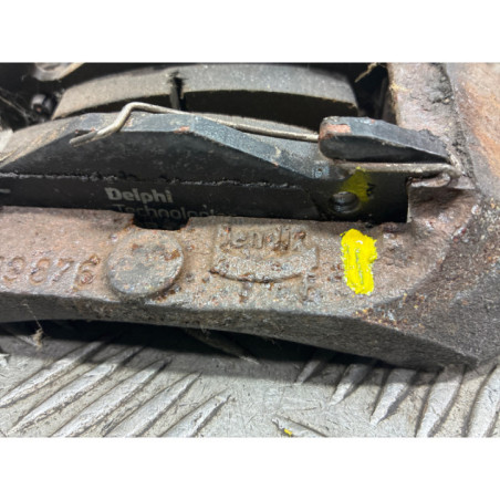 Etrier avant droit (freinage) PEUGEOT 405