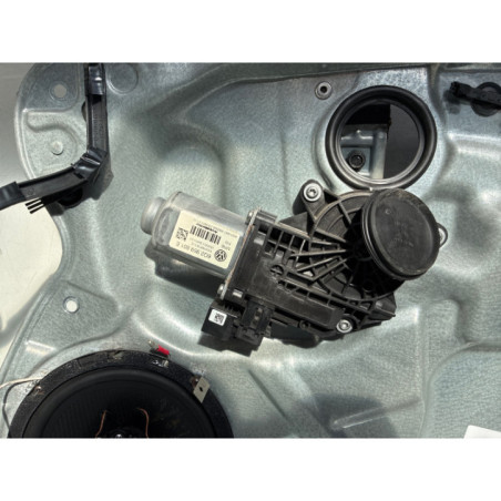 Leve vitre electrique avant droit VOLKSWAGEN POLO 4