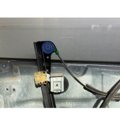 Leve vitre electrique avant droit VOLKSWAGEN POLO 4