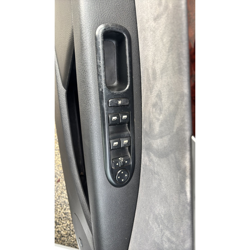 Compteur PEUGEOT 407 Photo n°19