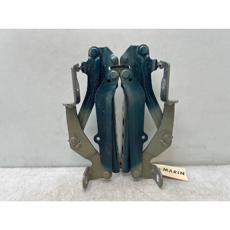 Charniere de capot PEUGEOT 5008 2 Photo n°4