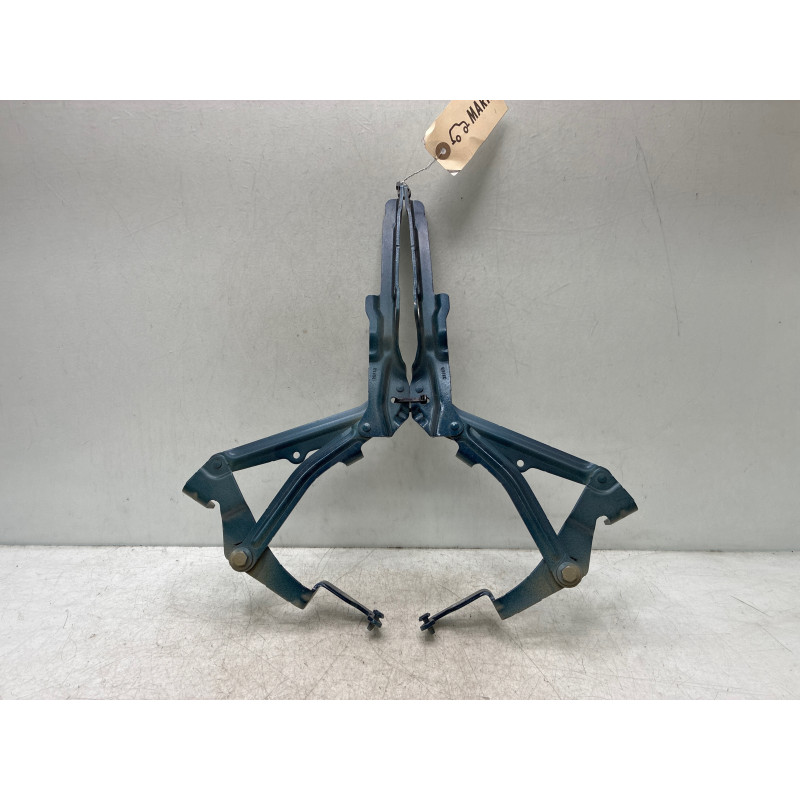 Charniere de capot PEUGEOT 5008 2 Photo n°5