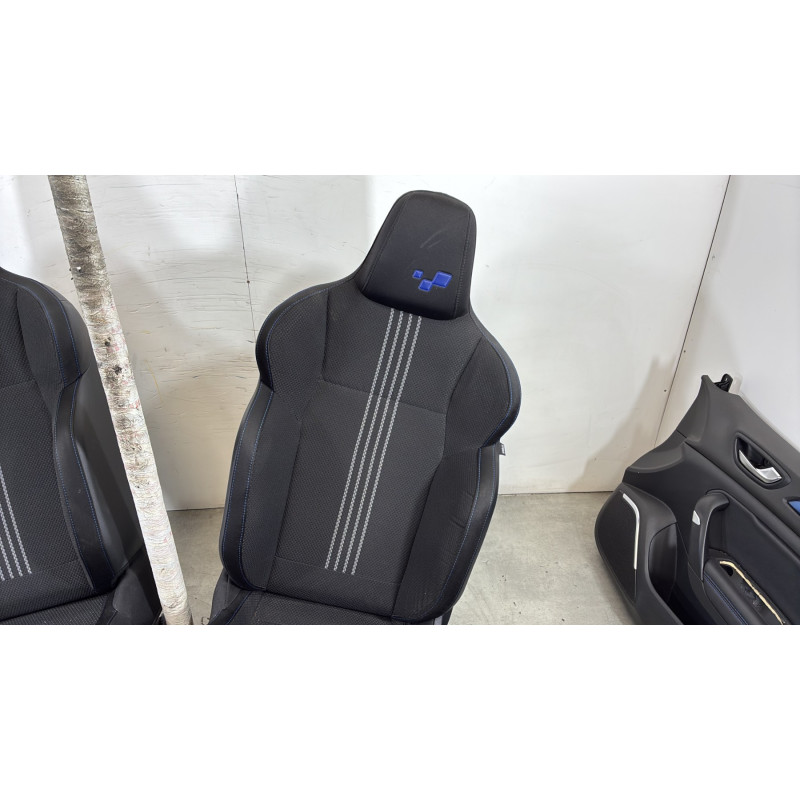 Interieur complet RENAULT MEGANE 4 Photo n°7