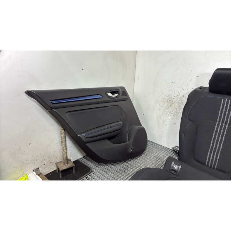 Interieur complet RENAULT MEGANE 4 Photo n°10