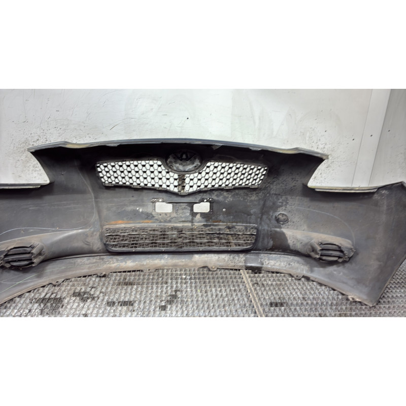 Pare choc avant TOYOTA YARIS 2 Photo n°5
