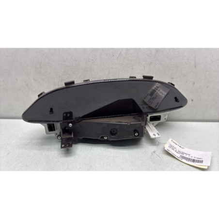 Compteur TOYOTA YARIS 2 Photo n°1