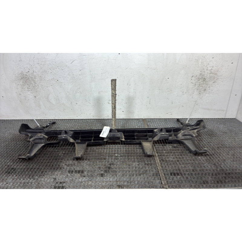 Absorbeur de pare choc arriere DACIA DUSTER 2 Photo n°4