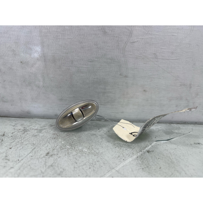 Repetiteur clignotant avant gauche (Feux) CITROEN XSARA PICASSO Photo n°1