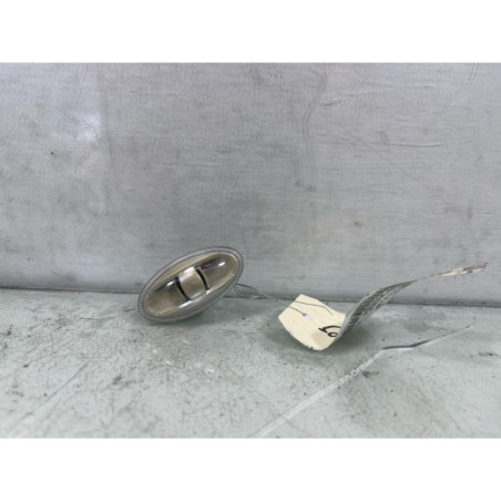 Repetiteur clignotant avant gauche (Feux) CITROEN XSARA PICASSO Photo n°1