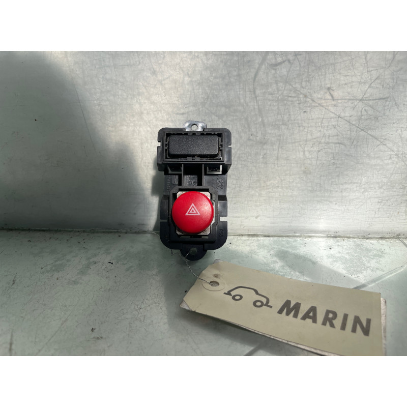 Bouton de warning SEAT LEON 2 Photo n°1