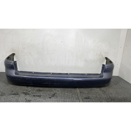 Pare choc arriere HYUNDAI TRAJET Photo n°1