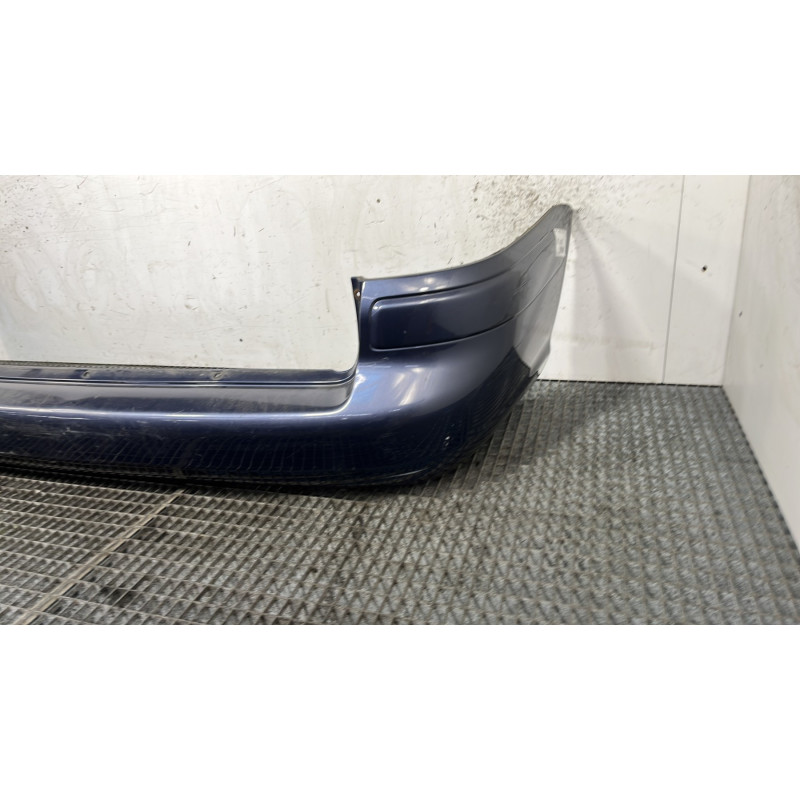 Pare choc arriere HYUNDAI TRAJET Photo n°3