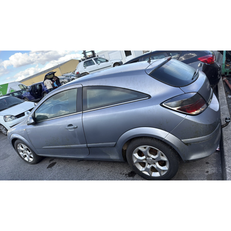 Feu arriere principal droit (feux) OPEL ASTRA H Photo n°15