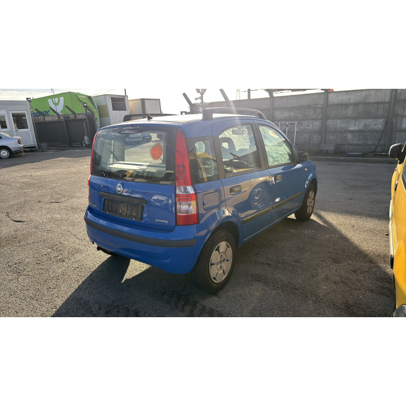 Face avant FIAT PANDA 2 Photo n°8