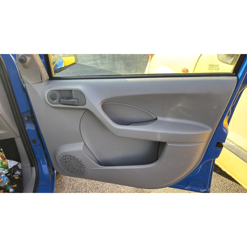 Face avant FIAT PANDA 2 Photo n°15