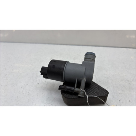 Pompe lave glace avant TOYOTA YARIS 3 Photo n°1
